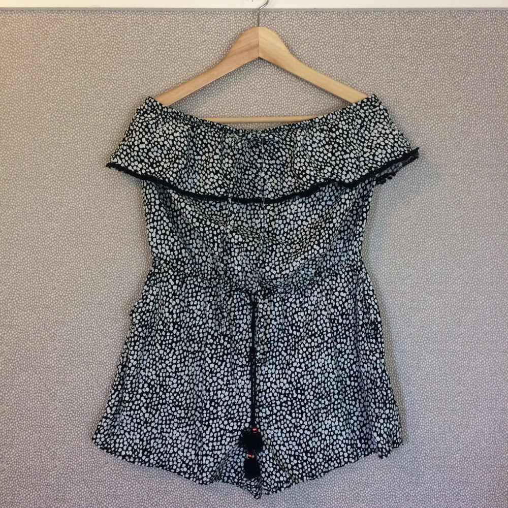 🆑 M Old Navy Romper Strapless Swim Cover Up CLEARANCE